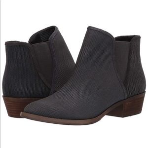 kensie Gerona Ankle Boots, Dark Grey